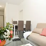 Central Plaza Apartment Br In Lugano アパート