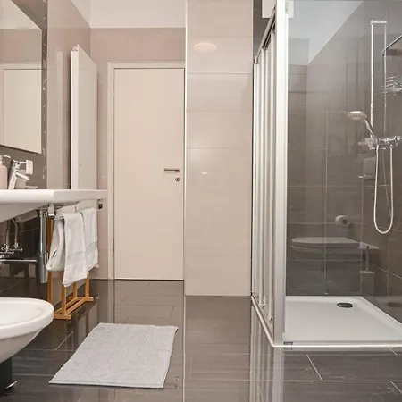 New Plaza 1 Apartment Lugano