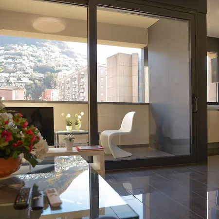 New Plaza 1 Apartment